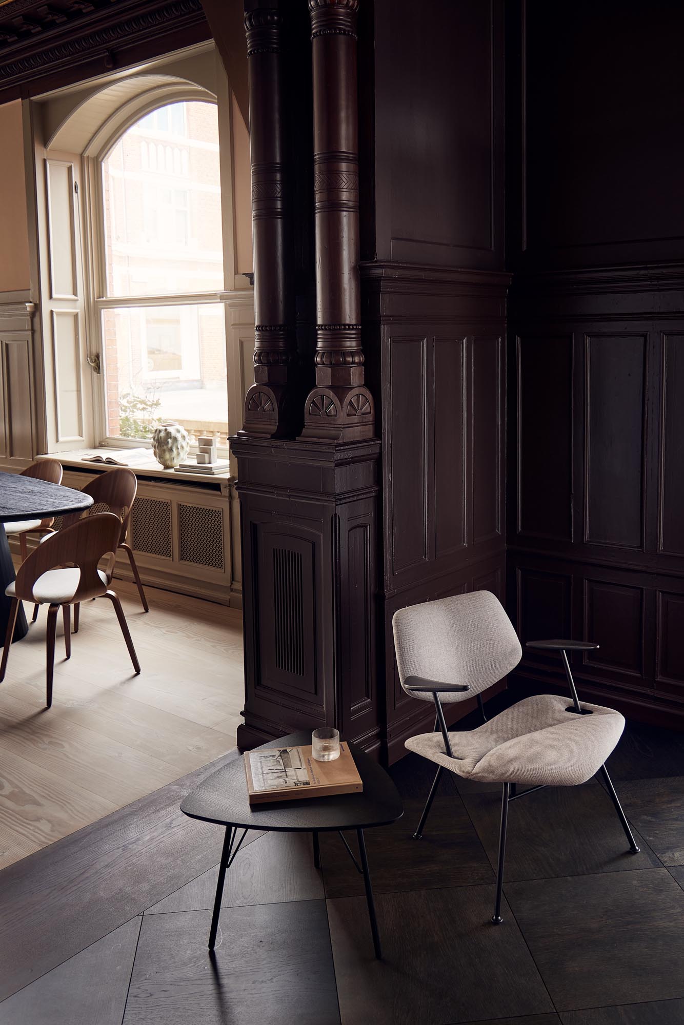 vermund vl1100 vl1310 lounge chair table classic black frame rewool textile 1