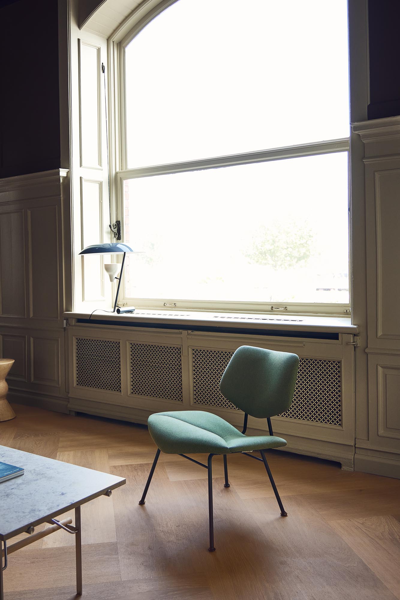 vermund vl135 lounge chair modern black frame green